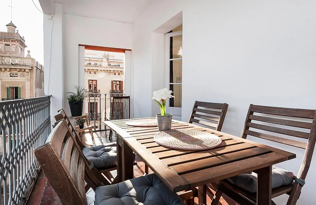 Beautiful Apartment With Terrace In Barcelona-1